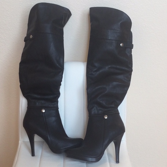 Style & Co. Shoes - NWB Style &Co Bethanny 8M Black Knee High Boot